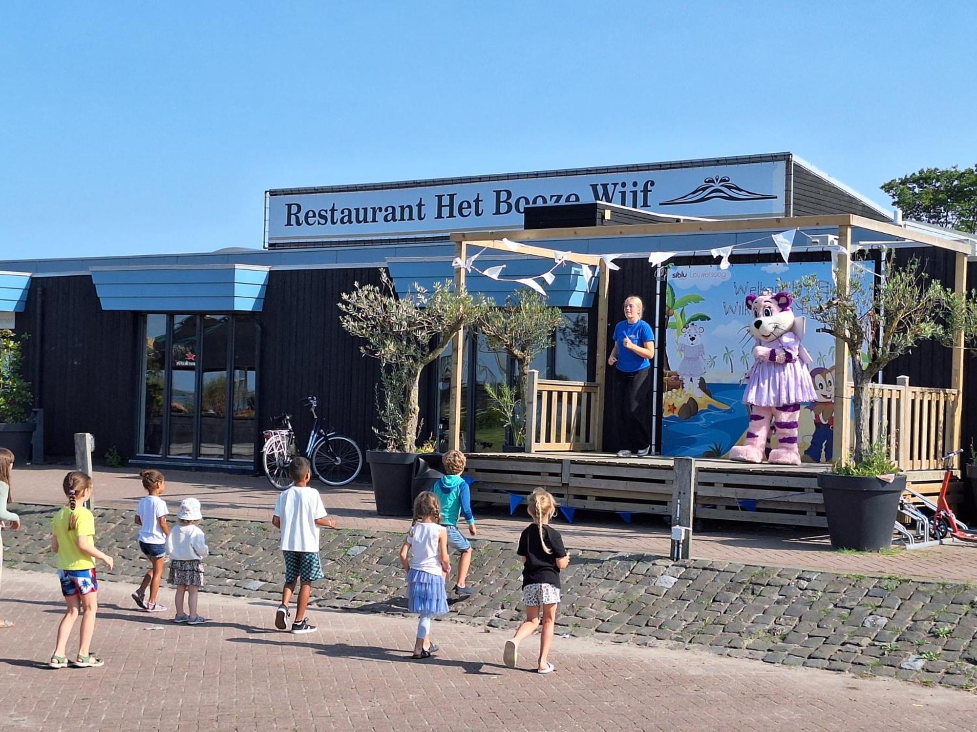 Enjoy Natur, See Und Meer Chalet Lauwersoog- 1-6 Pers- 3 Schlafzimmer, 2 Badezimmer- Fruehes Einchecken Ab 14 Uhr Buitenkant foto