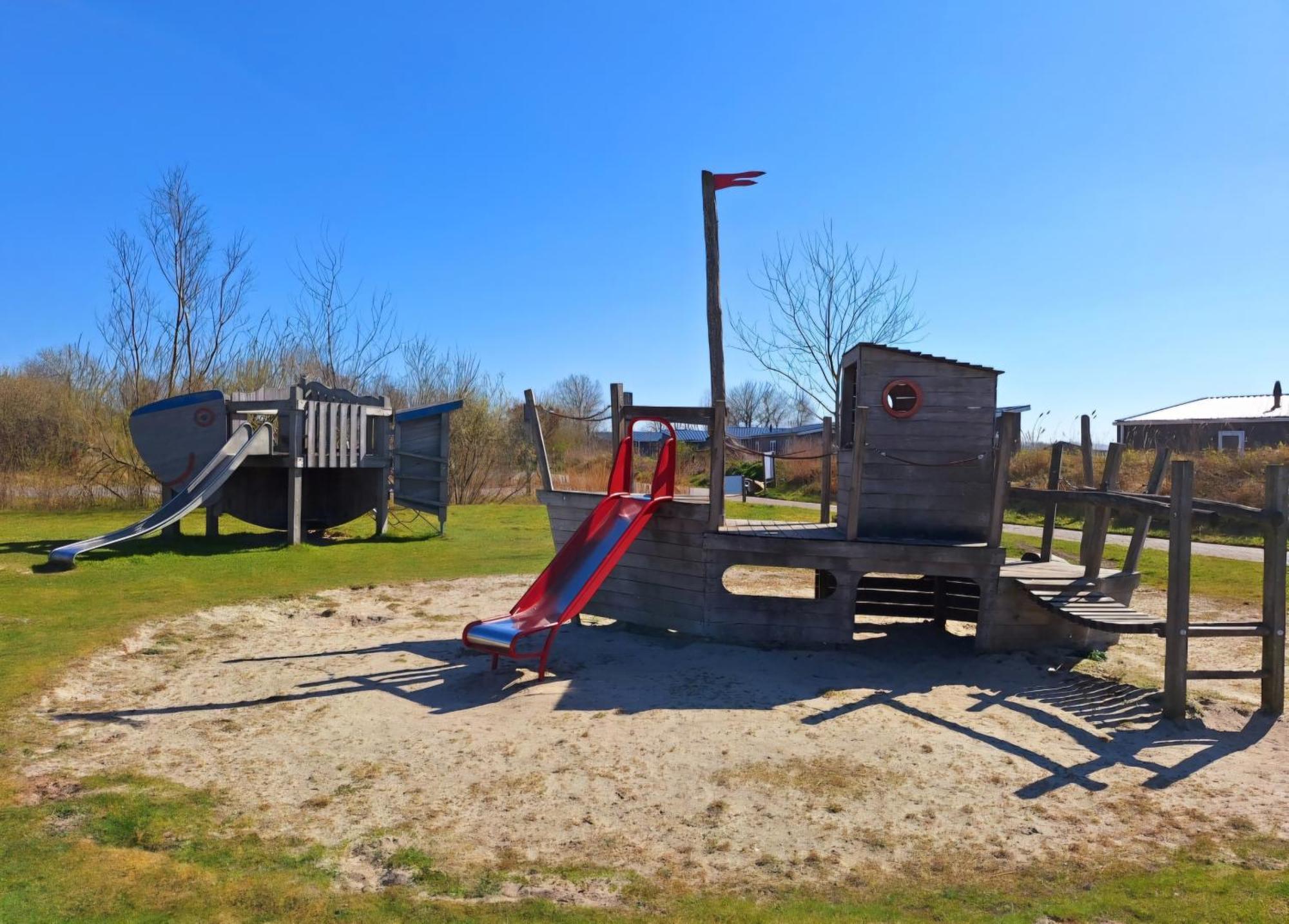 Enjoy Natur, See Und Meer Chalet Lauwersoog- 1-6 Pers- 3 Schlafzimmer, 2 Badezimmer- Fruehes Einchecken Ab 14 Uhr Buitenkant foto